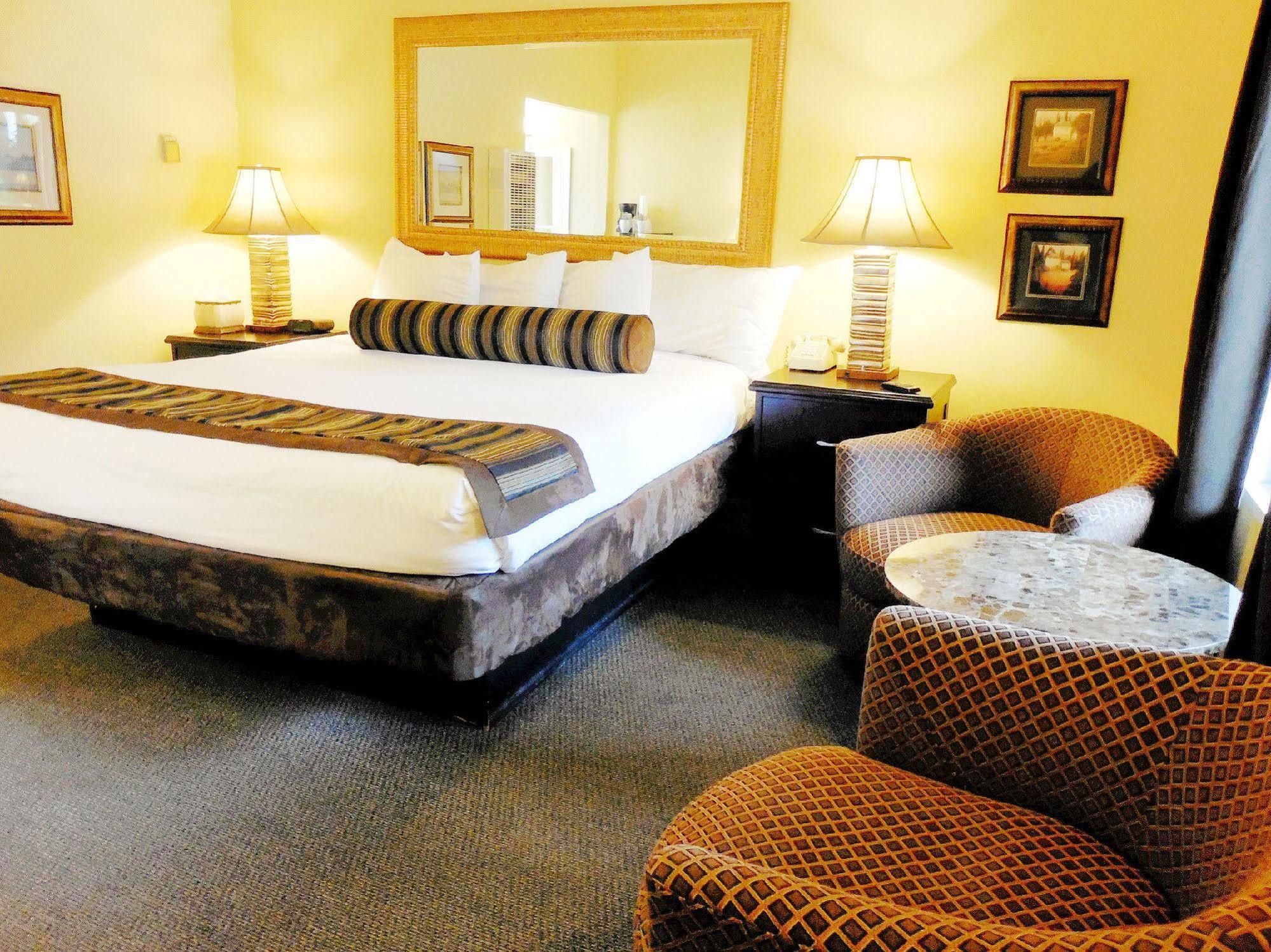 Monterey Peninsula Inn Pacific Grove Exterior foto